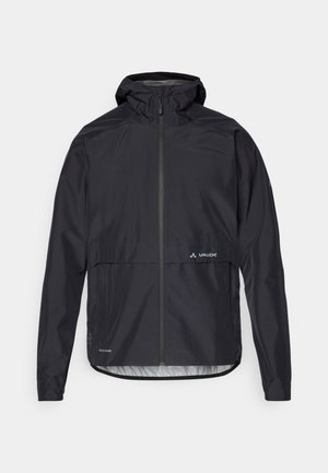 Schwarze wasserdichte Jacke mit Kapuze, durchgehendem Reißverschluss und elastischen Bündchen. Mit Logo auf der Brust und geradem Schnitt in der Taille.