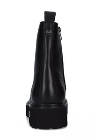 Stivaletto alla caviglia in pelle nera con finitura liscia, punta tonda, cuciture visibili, linguetta e suola in gomma spessa. Presenta una cerniera laterale.