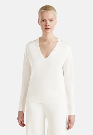 V-NECK - Pullover - white