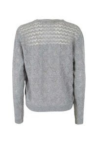 Maglione grigio a maniche lunghe lavorato a maglia con un delicato motivo di pizzo triangolare e un design a zigzag testurizzato sul retro superiore.