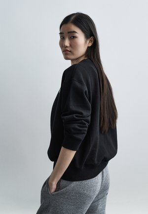 CREW NECK - Sweatshirt - black