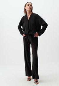 Jimmy Key HIGH WAIST PLEATED  - Pantalon classique - black