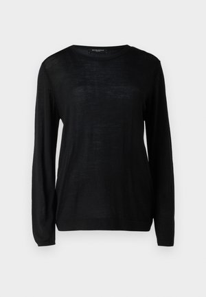 Pull noir à manches longues fabriqué en matériau léger, avec un col rond et une coupe décontractée, possédant une texture lisse.