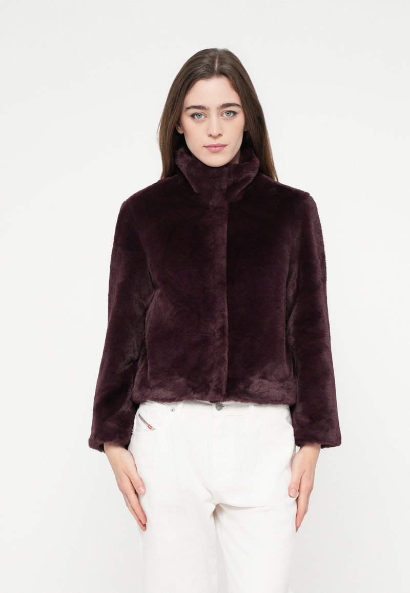 Vero Moda Petite Winterjas bordeauxrood