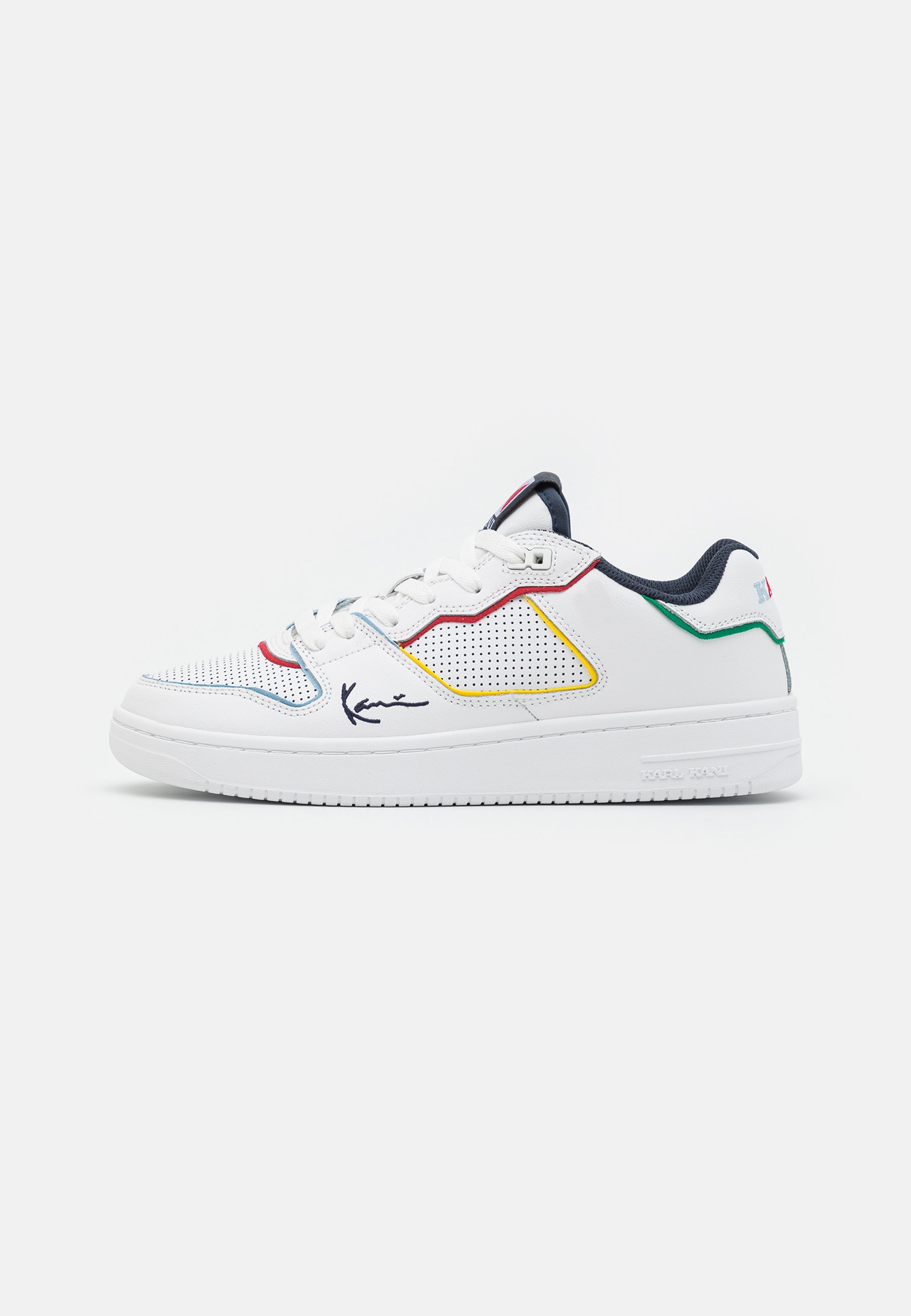 Kjøp 89 Classic for EUR 89.95 på KICKZ.com!