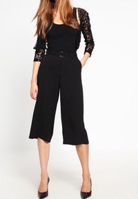 Anna Field Kofta - black