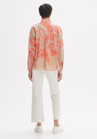 OPUS FENLO BLOOM - Button-down blouse - watermelon