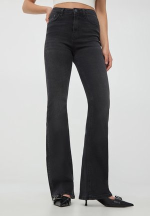 A ZAMPA - Jeans bootcut - nero denim