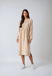 Noa Noa FRANKA - Haljina-majica - print offwhite rose