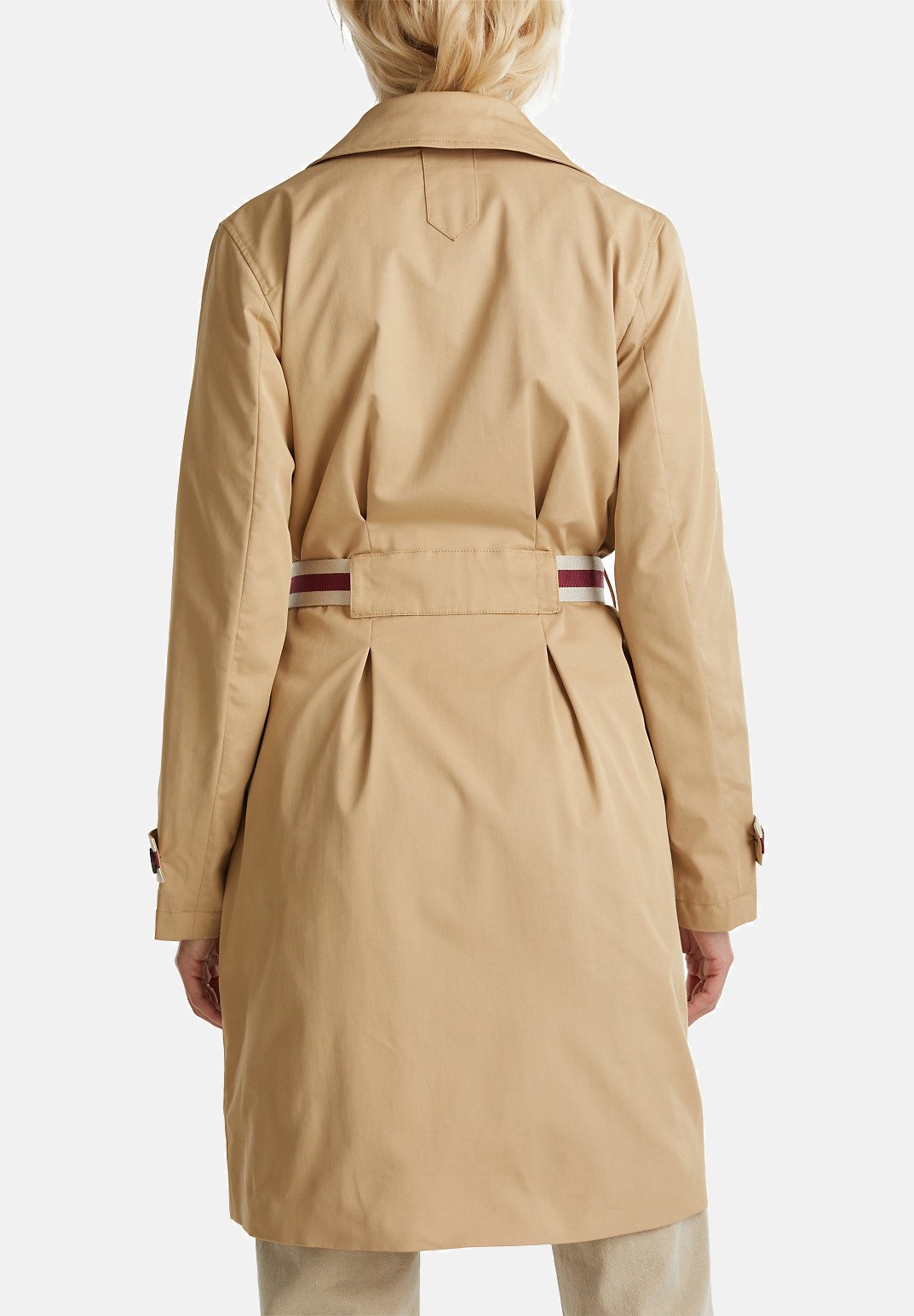 ESPRIT UPDATE FÜR EINEN KLASSIKER: SPORTIVE WEBBAND DETAILS SETZ Trenchcoat beige ESPRIT UPDATE FÜR EINEN KLASSIKER: SPORTIVE WEBBAND DETAILS SETZ Trenchcoat beige