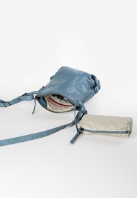 Aunts & Uncles MRS CHOCOLATE COOKIE - Borsa a tracolla - coronet blue