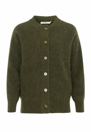 Olijfgroene cardigan van een zachte, fuzzy stof, met een ronde halslijn en zes grote knopen aan de voorkant. Geribbelde manchetten en zoom.