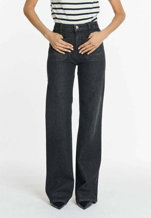 NINA MEDIUM WAIST LONG  - Flared Jeans - bl