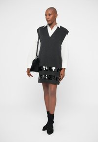 WEEKEND MaxMara BRUNNER ABITO - Jurk - antracite