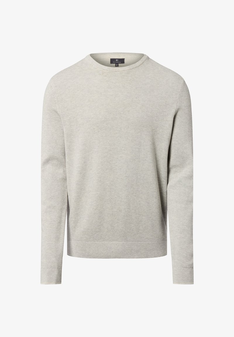 Pull gris clair en tissu texturé. Il a un col rond, des manches longues, et des bords côtelés aux manches et à l'ourlet. Aucune motif ni accent.