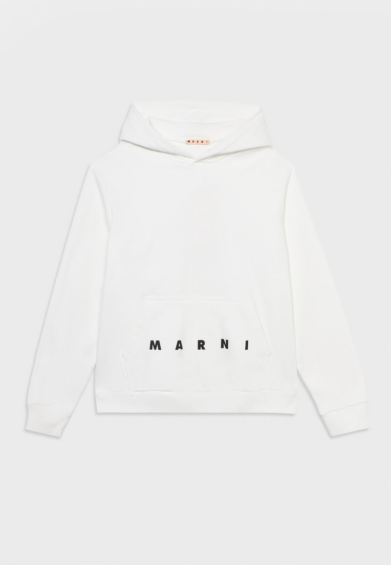 Sweat à capuche blanc avec poche frontale et texte noir "MARNI" imprimé au-dessus de la poche sur un fond uni. Aucune personne visible.