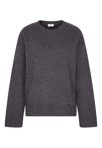 Pull en maille gris foncé à col rond avec manches longues et poignets et ourlet côtelés, présenté sur un fond blanc uni.