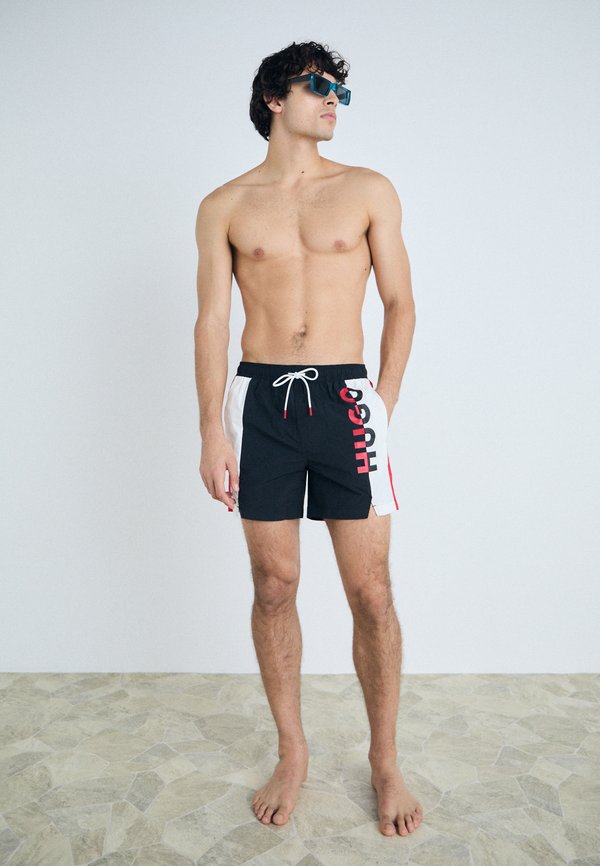 SUNA - Swimming shorts4
