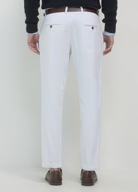 Calliope Chino - bianco ottico