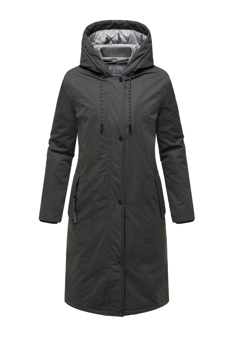 Grå polyesterparka med huva, framskjutande knappar, sidofickor med dragkedja och vadderad foder. Har rak passform och långa ärmar.