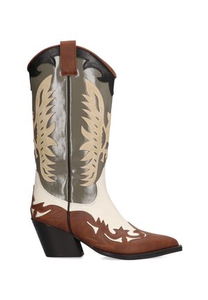 Botas camperas - green