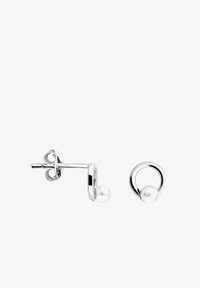 Vald, silver coloured