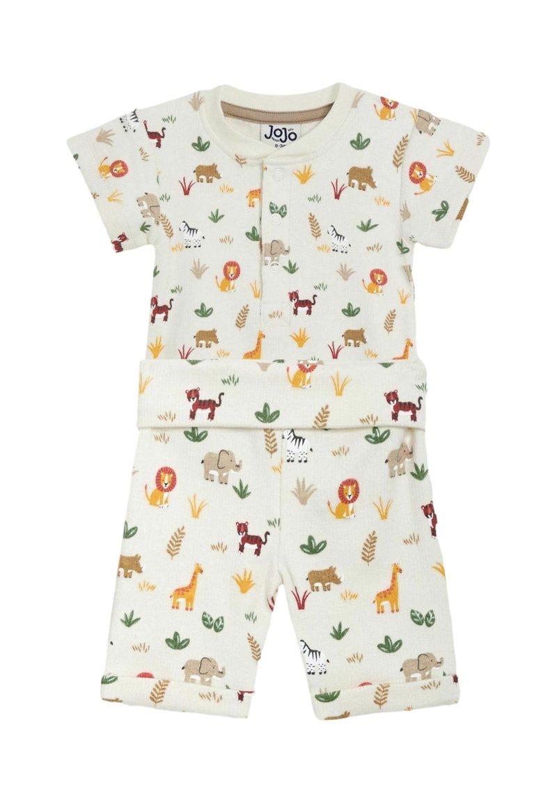 Lyhythihainen, kerma-ainen puuvillapyjama, jossa on eläinkuvioita, kuten leijonia, elefantteja ja kirahveja vihreillä ja ruskeilla yksityiskohdilla.
