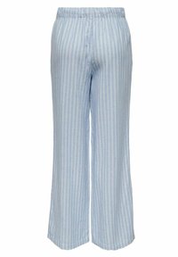 Lichtblauwe, wijde broek van een zachte stof, met verticale witte strepen, een elastische tailleband en een relaxed pasvorm.