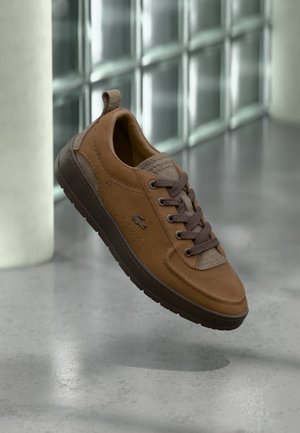 UMPIRE 126 - Baskets basses - dark brown