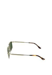 Sonnenbrille mit Metallrahmen und grünen Gläsern, im geometrischen Design, mit gravierten Details an den Bügeln und braunen Schildpatt-Akzenten an den Schenkeln.