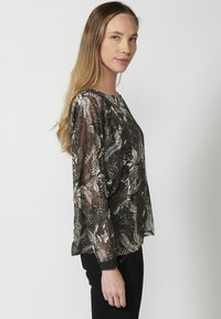 Koroshi Bluse - black