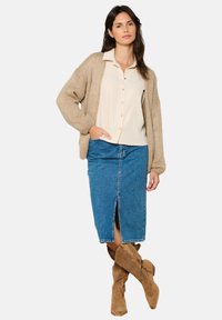 LolaLiza OPEN - Cardigan - camel