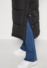 Pienoiskuva 6