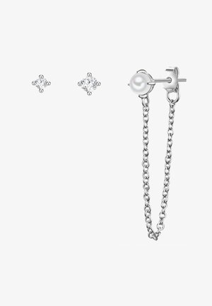 Ezüst fülbevalók, kétféle kialakítással: az egyik egy kis cirkónia fülbevaló, a másik pedig egy gyöngy és lánc lógó elemmel rendelkezik.