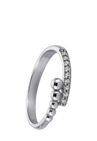 Bague en argent avec un anneau lisse, ornée de trois éléments sphériques et d'une rangée de petites pierres claires le long d'un côté.