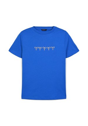 T-shirt en coton bleu présentant un graphique de cinq designs de clés blanches avec des boucles, centré sur la poitrine, et un col rond.
