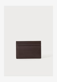Неизбран, dark brown