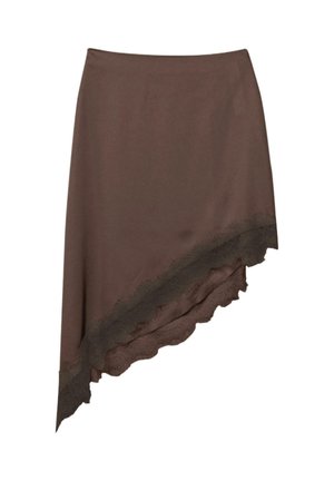 Gonna marrone asimmetrica con bordo in pizzo smerlato lungo l'orlo diagonale, creando un effetto a strati.