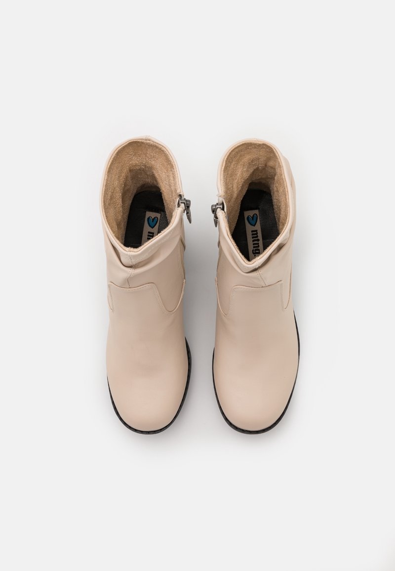 Shoe Stivaletti Mtng Mtng Stivaletti Con Plateau White/bianco