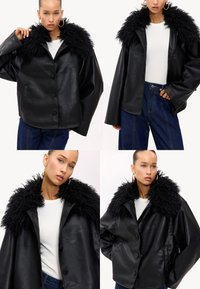 Femme posant en veste en cuir noir avec un grand col en fourrure, un haut blanc, un jeans bleu et des boucles d'oreilles en or, dans quatre poses sur fond blanc.