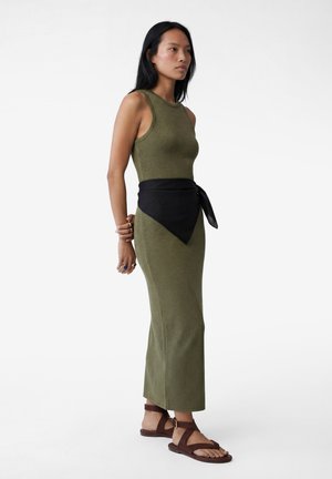 Koton, SHIMMER - Jerseykleid - khaki