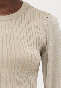 Vero Moda Tall VMTALIA O NECK  - Strikkegenser - eucalyptus/silver-coloured