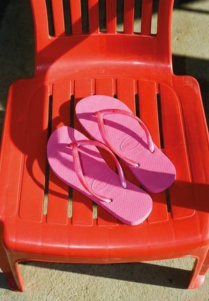 Havaianas, SLIM UNISEX - Tongs - metallic pink gum