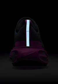 Nike Performance ZOOMX INVINCIBLE FK 3 - Scarpe da corsa su strada - armoury navy vivid grape hot fuchsia metallic red bronze