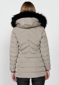 Koroshi PADDED - Téli dzseki - beige