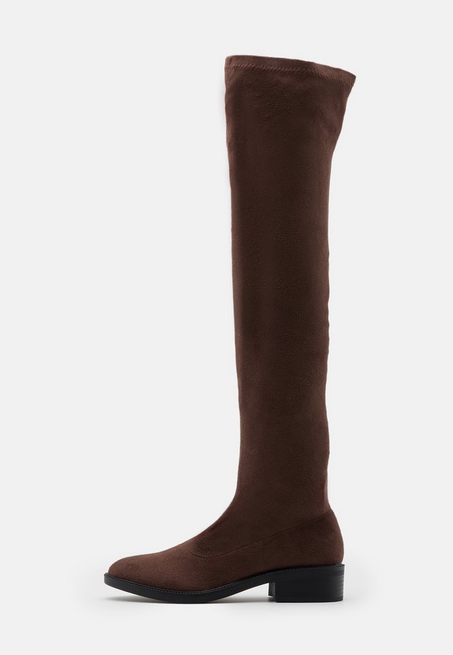 Braune Overknee Stiefel Fur Damen So Gehen Deine Beine In Die Verlangerung Zalando