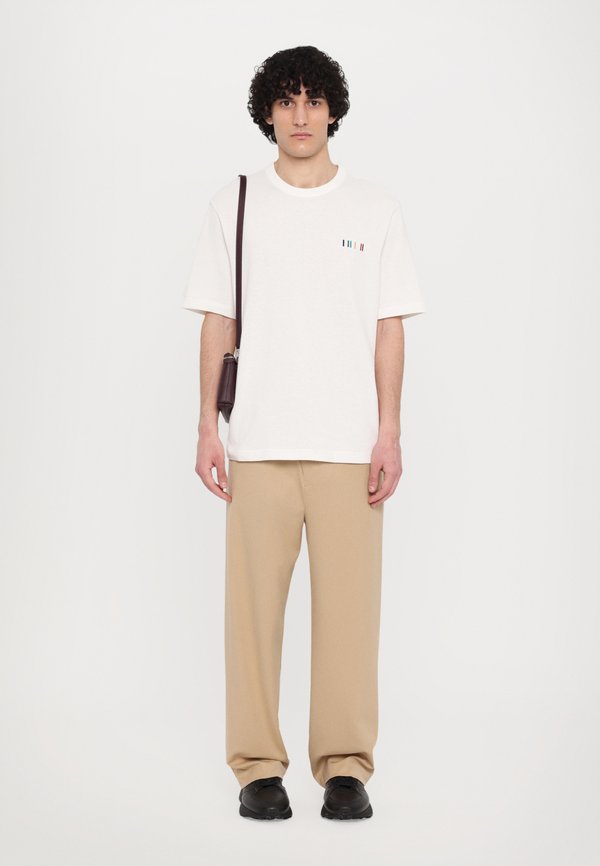 STRIPE - Basic T-shirt3