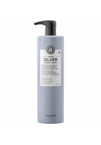 Lichtpaarse fles Sheer Silver Conditioner met pompkap, voorzien van een wit etiket met zwarte tekst en een ronde logo. Bevat 1000 ml.