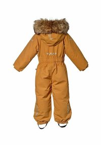 Orange snökostym med en fuskpäls huva, elastisk midja och silvertrianglar på ryggen. Ärmar och anklar är utrustade med grepp.