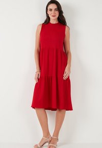 Unselected, red